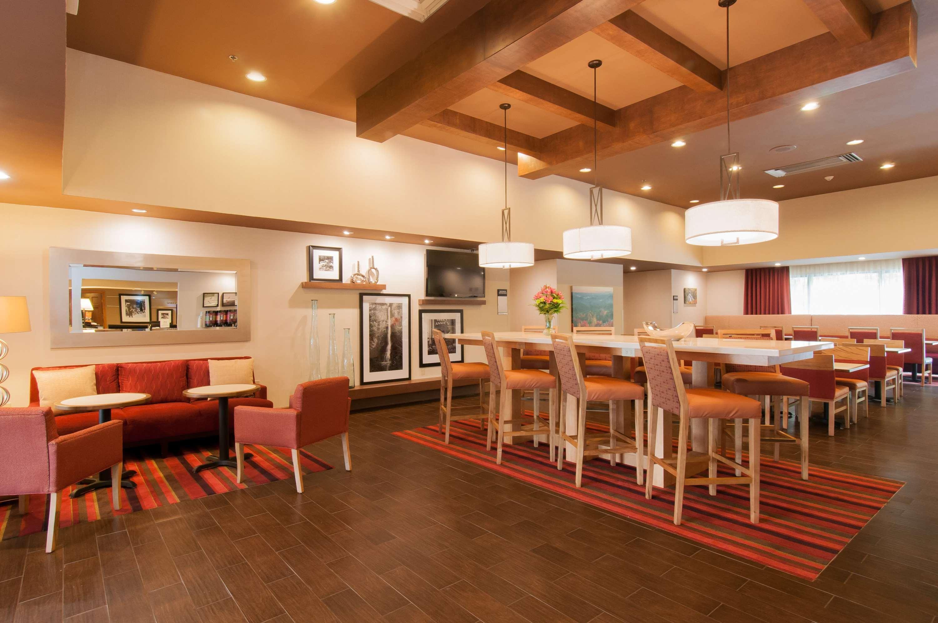 Hampton Inn Brevard Pisgah Forest Exterior photo