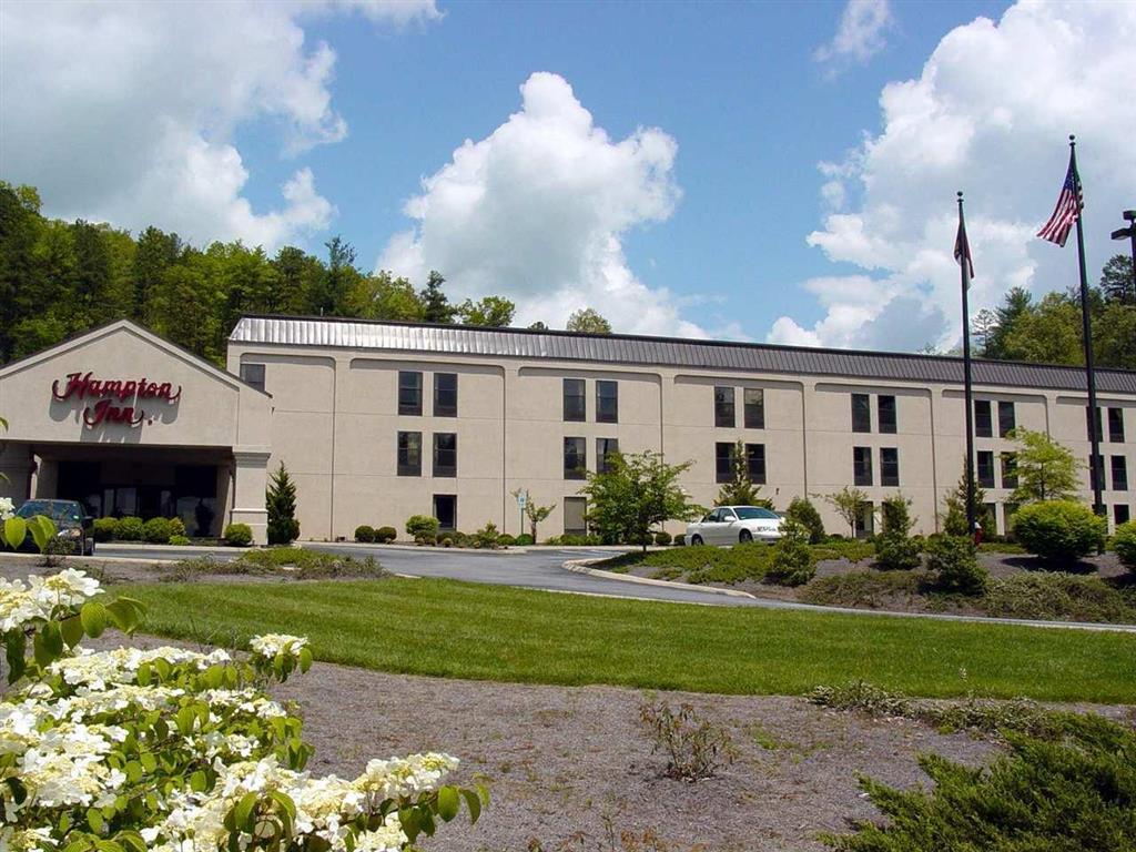 Hampton Inn Brevard Pisgah Forest Exterior photo